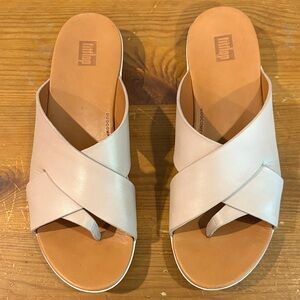 Fit flop Women’s Beige Slide Sandals